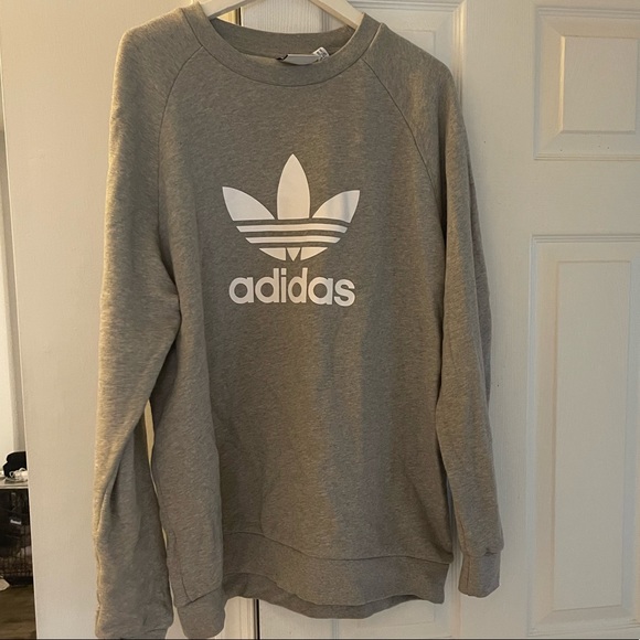 Mens grey adidas crewneck! - Picture 4 of 4